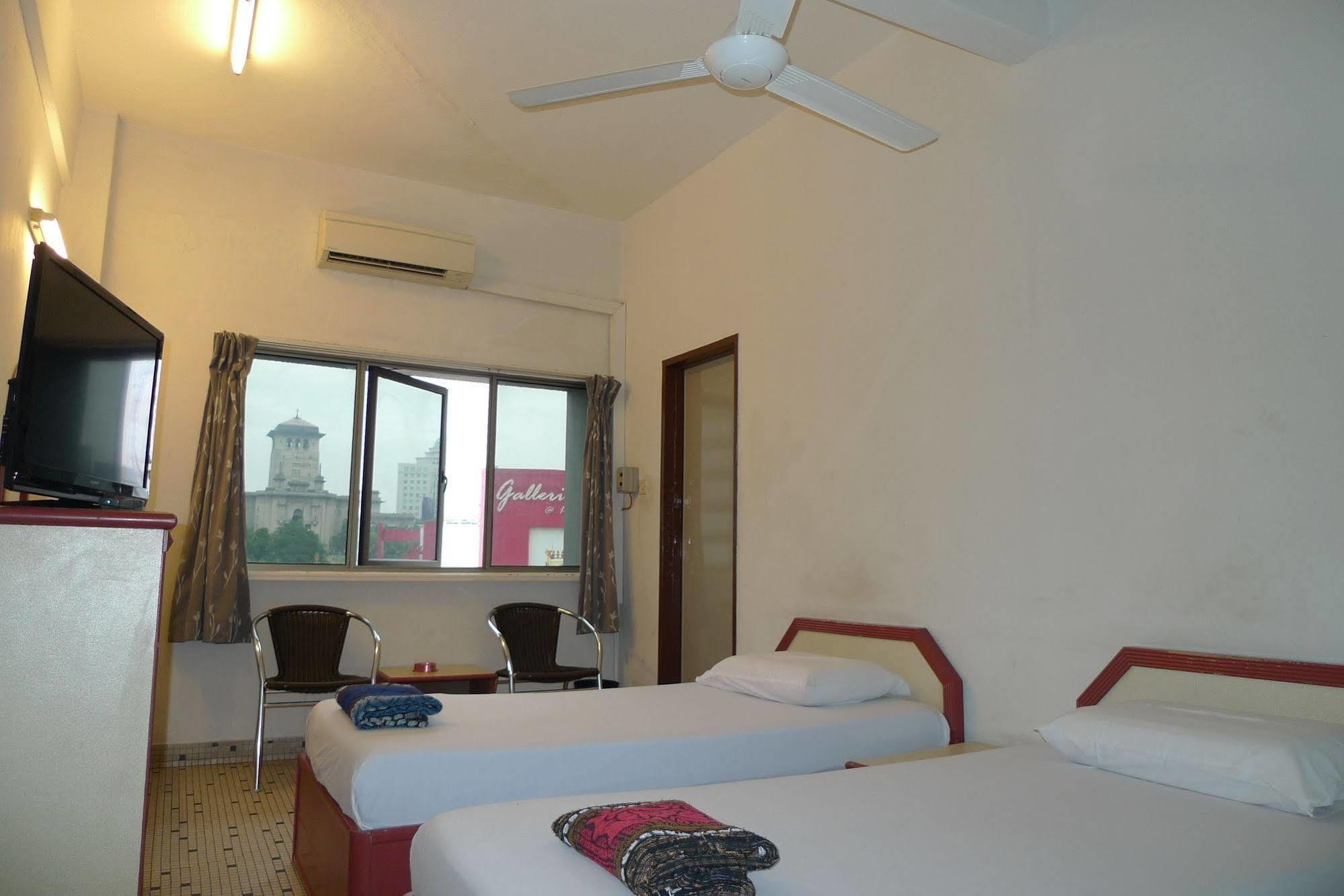 Hotel J.B. Johor Bahru Bagian luar foto
